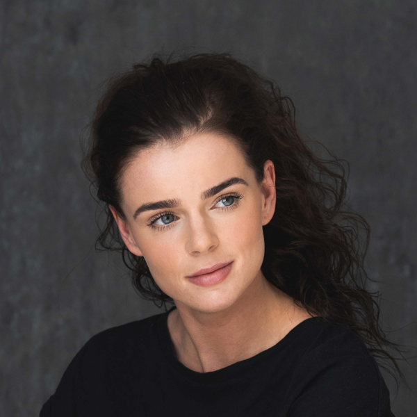 DIANNE VAN DEN ENG Actrice (NL) DIANNE VAN DEN ENG Actrice (NL)